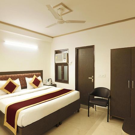 Hotel The Ocean Near Igi Airport نيودلهي المظهر الخارجي الصورة