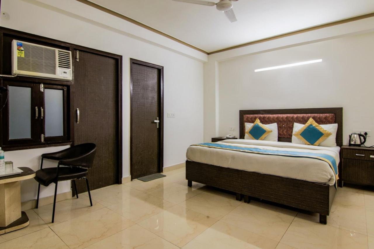 Hotel The Ocean Near Igi Airport نيودلهي المظهر الخارجي الصورة