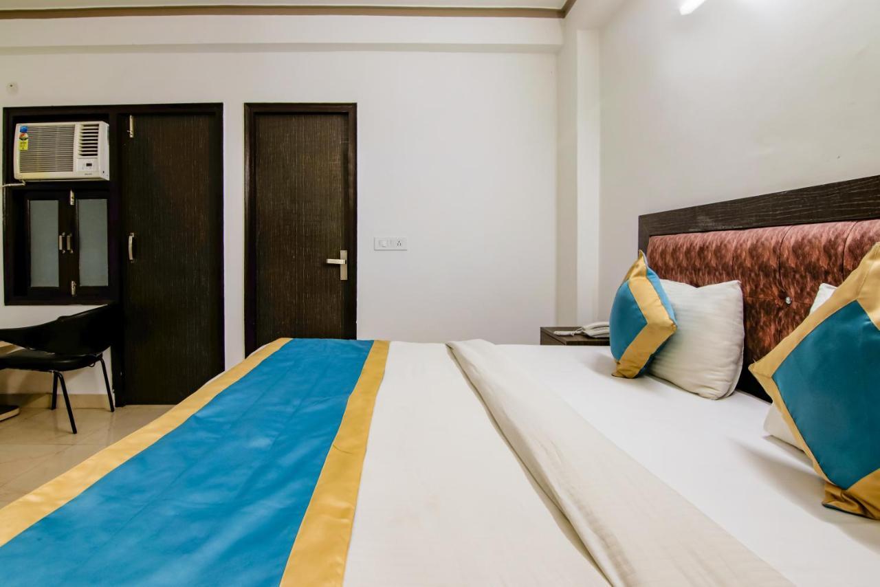 Hotel The Ocean Near Igi Airport نيودلهي المظهر الخارجي الصورة