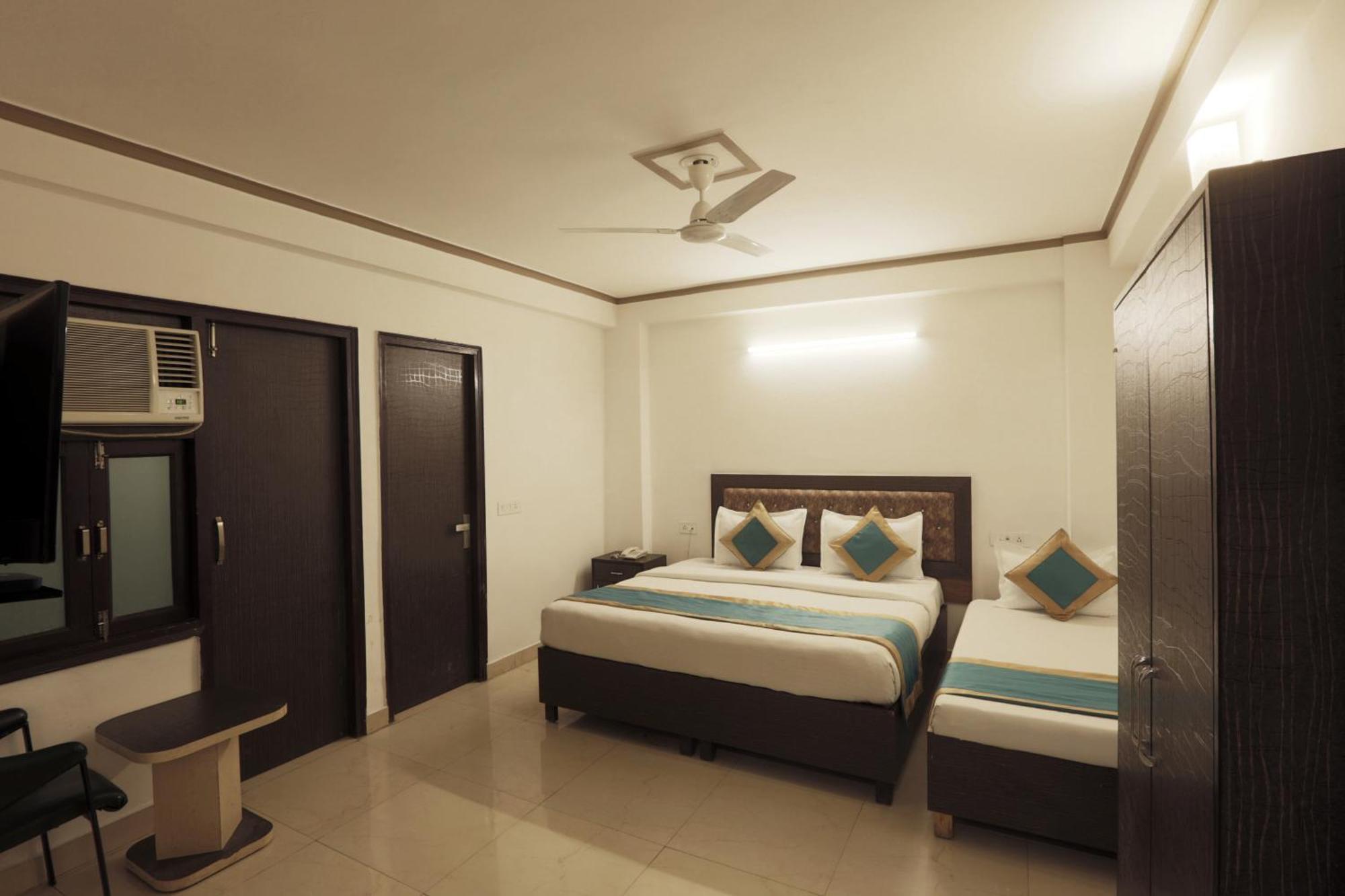 Hotel The Ocean Near Igi Airport نيودلهي المظهر الخارجي الصورة