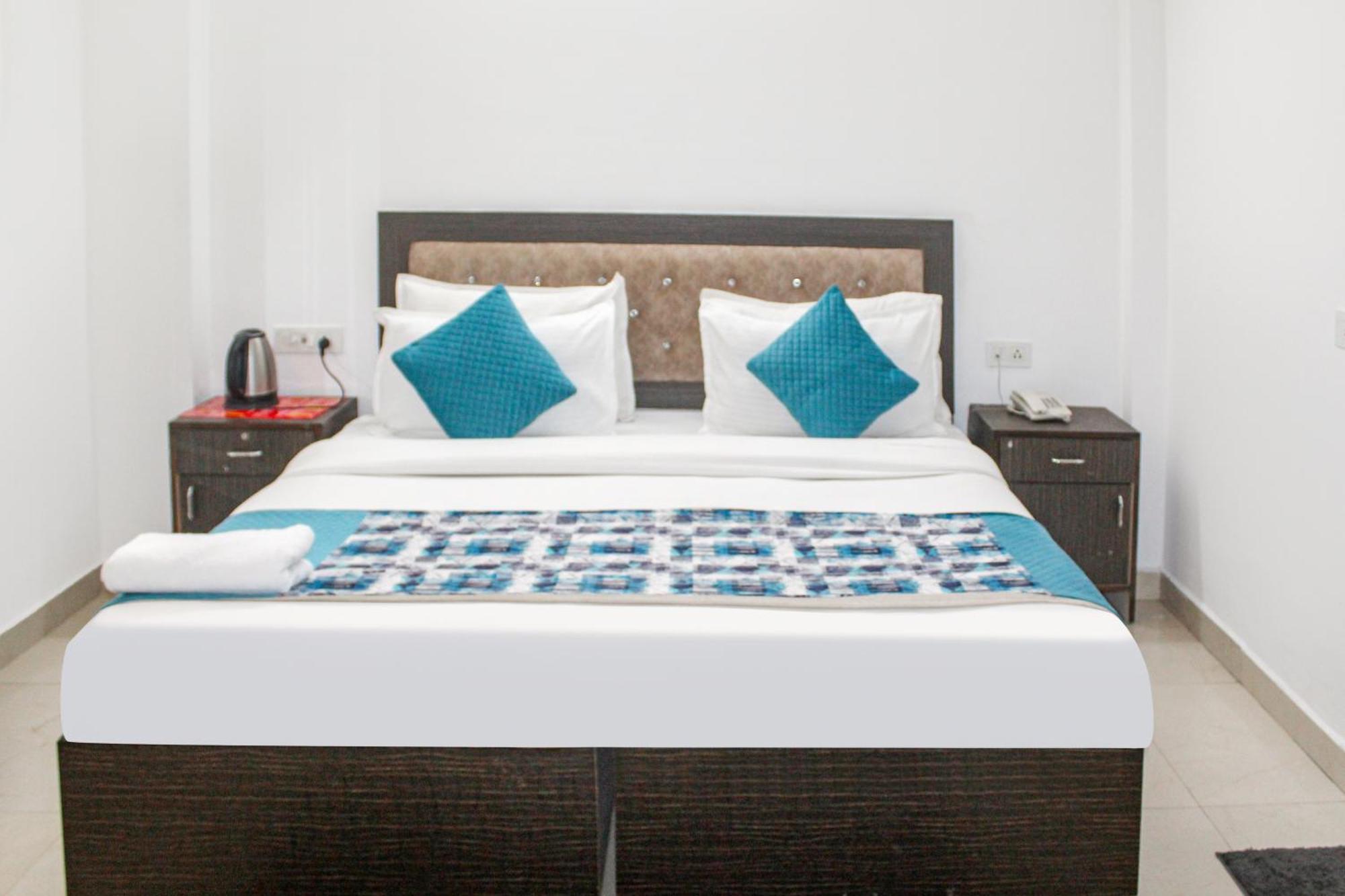 Hotel The Ocean Near Igi Airport نيودلهي المظهر الخارجي الصورة